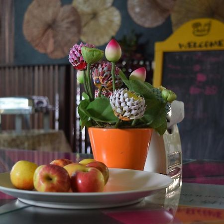 Hotel Chiangmai Bupatara à Chiang Mai Extérieur photo