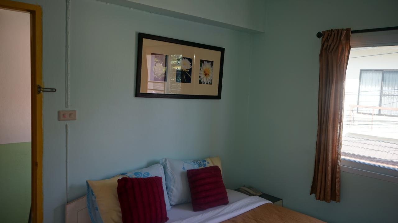 Hotel Chiangmai Bupatara à Chiang Mai Extérieur photo