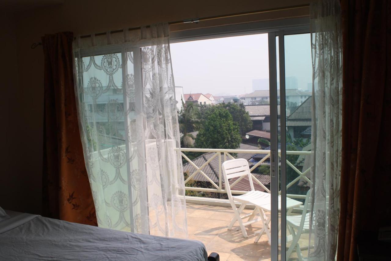 Hotel Chiangmai Bupatara à Chiang Mai Extérieur photo